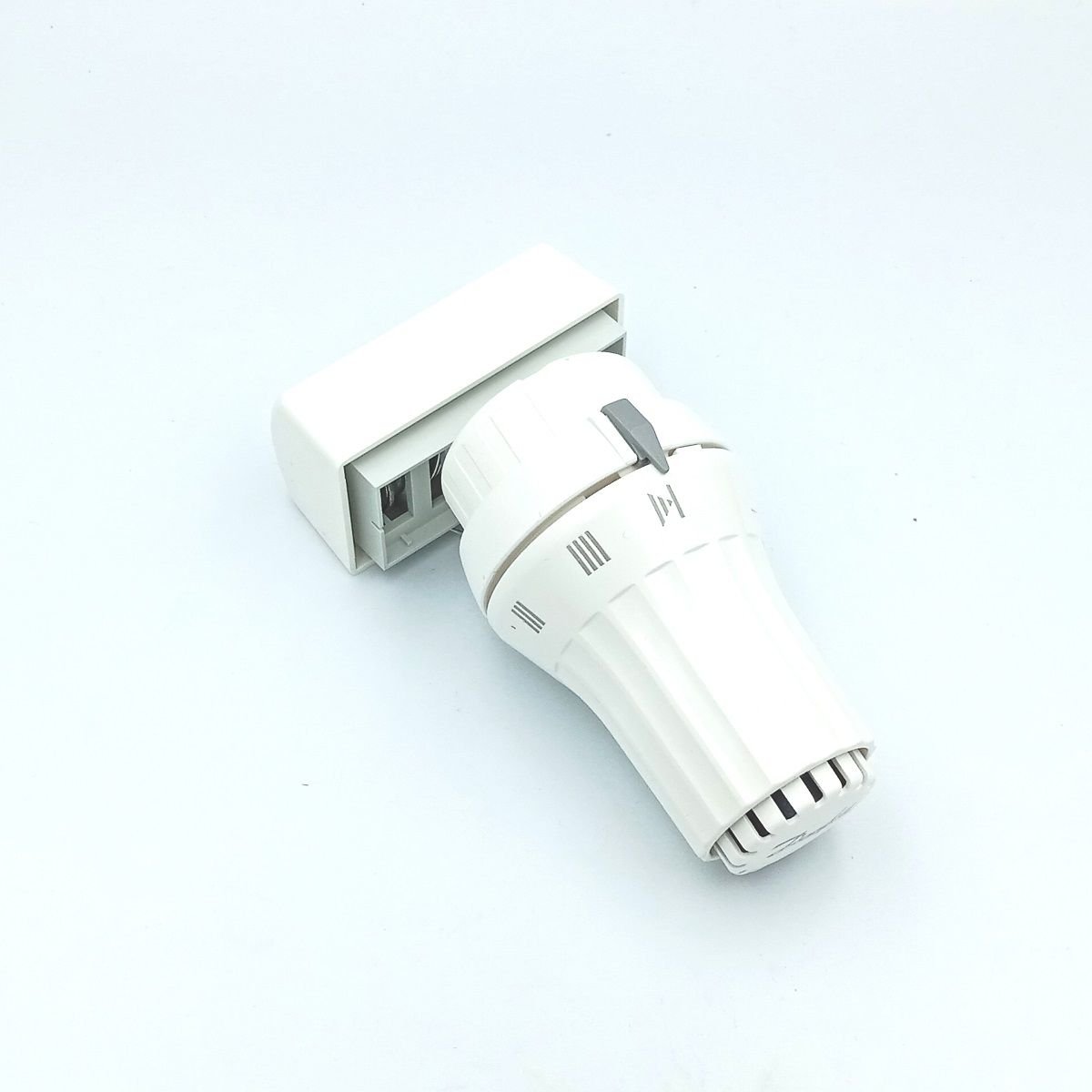 Uzaktan Hissedicili Radyatör Termostatı